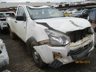 ISUZU D MAX