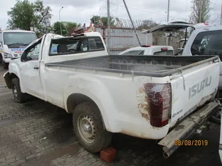 ISUZU D MAX