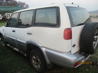 NISSAN TERRANO
