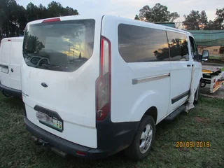 FORD TOURNEO