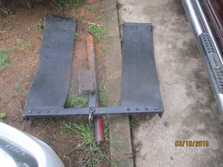 nissan navara breakdown