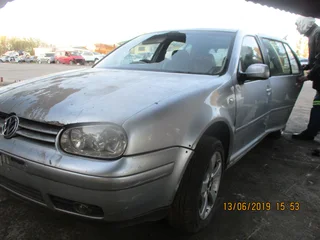 VW GOLF 4