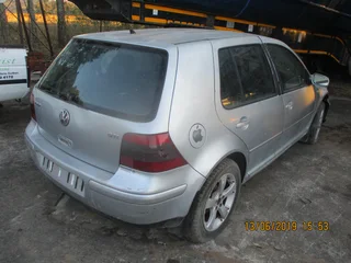 VW GOLF 4