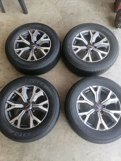 Isuzu Next Gen 18&#34; Mag Rims (with Used Tyres)