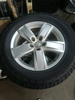 Volkswagen Amarock 18 (with Used Tyres)