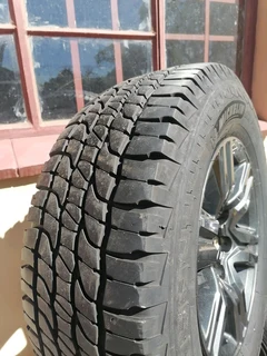 Toyota Hilux 17 Mag Rims (WITH USED TYRES)