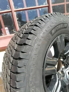 Toyota Hilux 17 Mag Rims (WITH USED TYRES)
