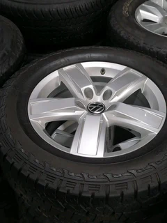 Volkswagen Amarock 18inch Mag Rims (with Used Tyres)