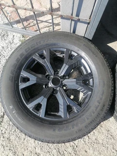 Isuzu DMX 18inch Mag Rim (WITH USED TYRE)