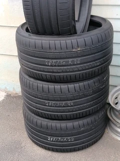 285 30 22 PZERO Firelli (USED TYRES)