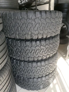 Isuzu XRider 18inch Mag Rims (WITH USED TYRES)