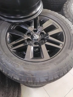 Toyota Hilux Gd6 Dakar 18inch Mag Rims (with Used Tyres)