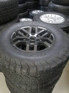 Ford Raptor 17inch Mag Rims (with Used Tyres)