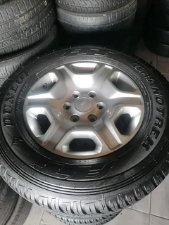 Ford Ranger 17inch Mag Rims (with New Tyres)
