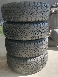 Toyota Hilux GD6 17inch Mag Rims (WITH USED TYRES)