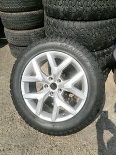 Volkwagen Amorock 19&#34; Mag Rim (WITH USED TYRE)