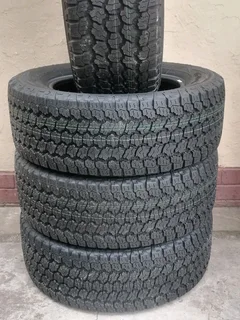 265 60 18 Goodyear Wrangler AT (NEW TYRES)