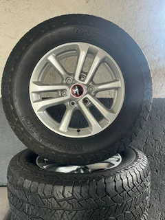 Isuzu 17” Mag Rims (With Used Tyres)