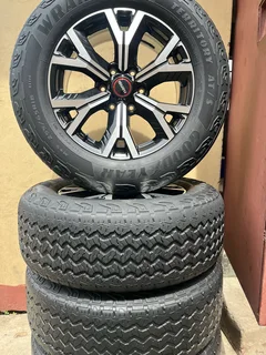 Isuzu 18” Mag Rims (With Used Tyres)