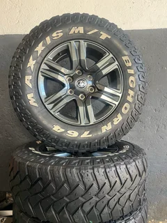 Toyota Hilux 17” Mag Rims (With Used Tyres)
