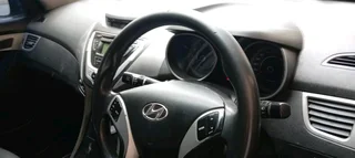 2011 Hyundai Elentra