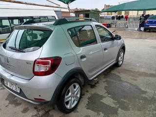 2017 Renault Sandero Hatchback