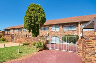 Move-In Ready House with Clean and Spacious Interiors
