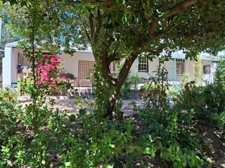 House in Aurora For Sale