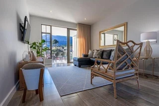 Apartment in Franschhoek For Sale