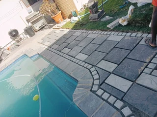 Swimming pool installation