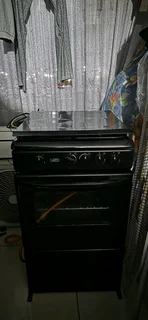 Defy 4 Plate Gas Stove &#43; Oven