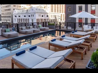 UNFURNISHED ONE BEDROOM APARTMENT FOR RENT IN THE RADISSON BLU