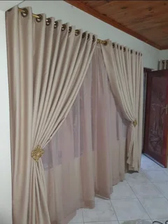 Transform Your Home with Elegant Curtains! 