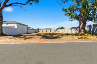 Vacant Land / Plot available for Sale in Fifth Street, Firgrove, Somerset West.