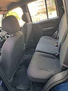 2004 Jeep Cherokee Sport