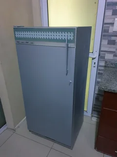 For all your broken fridges and freezers we pay cash on collection