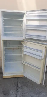 Forget the rest and contact the top buyers for all your broken/ unwanted fridges and freezer