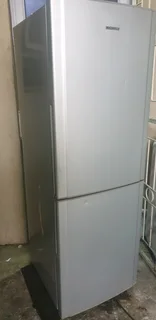 Forget the rest and contact the top buyers for all your broken/ unwanted fridges and freezer