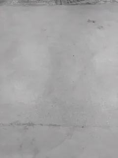 Cemcrete Applicator decorative for interior and exterior walls using cemcrete