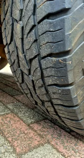 NISSAN NAVARA 4X4 DOUBLE CAB 2.5 DCI IN (AMAZING CONDITION)  POWERFUL BAKKIE