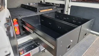 Front Runner Drawer System &amp; Fridge Slide – Toyota Land Cruiser 76 / 70 Series