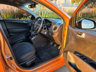 2018 HYUNDAI GRAND I10