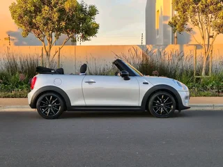 2017 MINI COOPER CONVERTIBLE