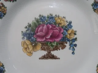 Colditz Made in German Democratic Republic , Stunning Hand Painted Small Plate