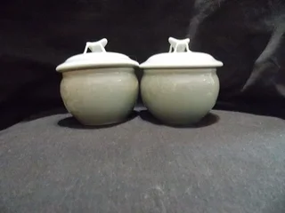 Beautiful Pair of Chinese Trinket Bowls