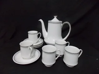 Eleven Piece Paragon Olympus Coffee Set