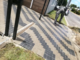Cement bond paving