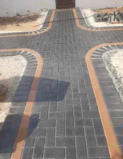 Econo pavers