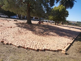 Rok Halfbrick Paving