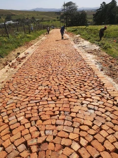 Halfbrick paving